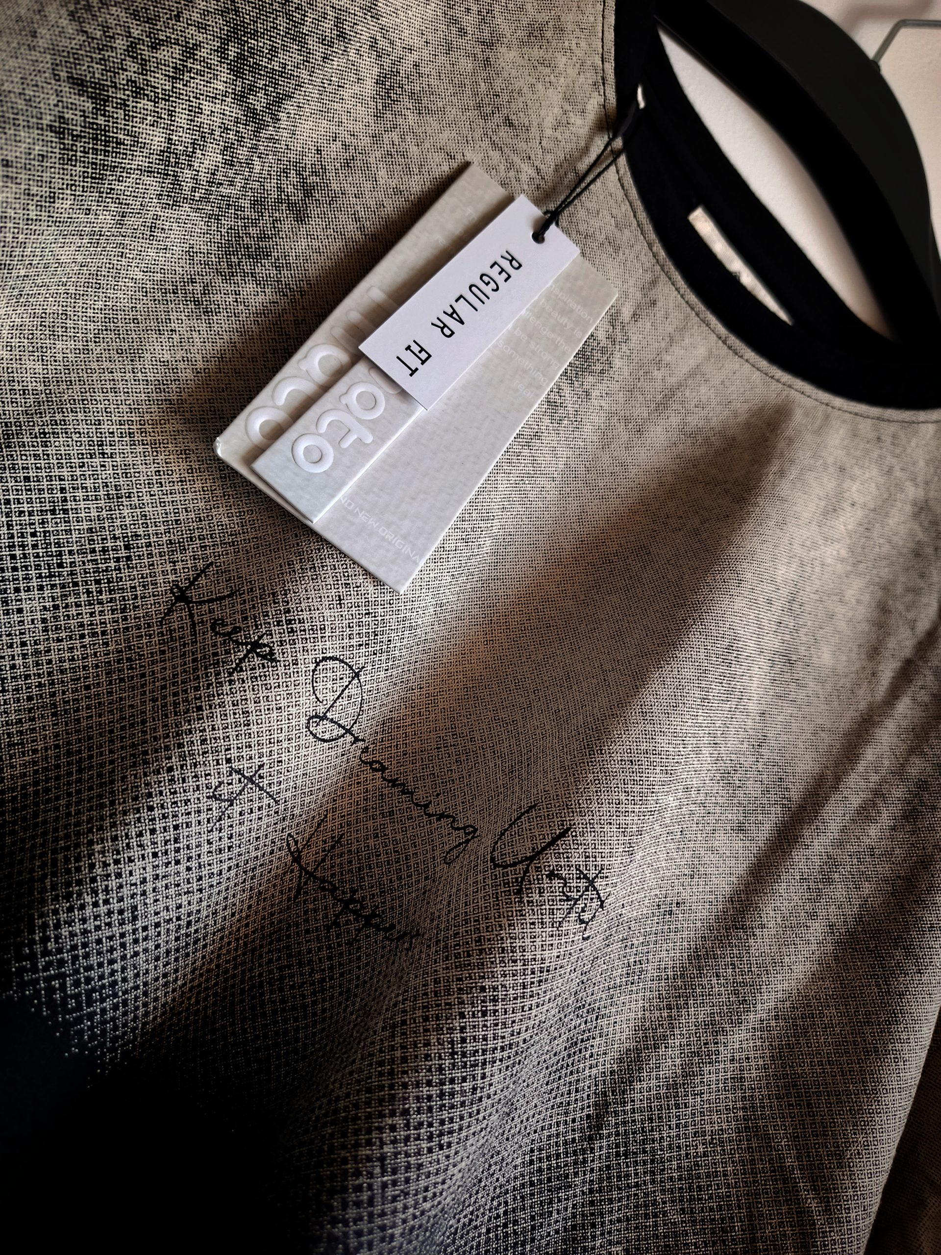 TATHO STYLOS-POLERA DEGRADE - Imagen 5